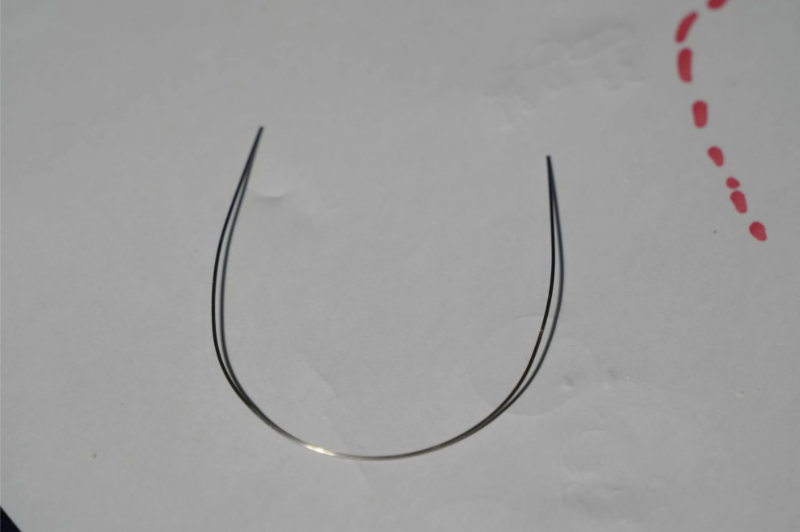 Снимка на Практически курс: Огъване на ортодонтски дъги, контрол на биомеханиката и диаграмиране