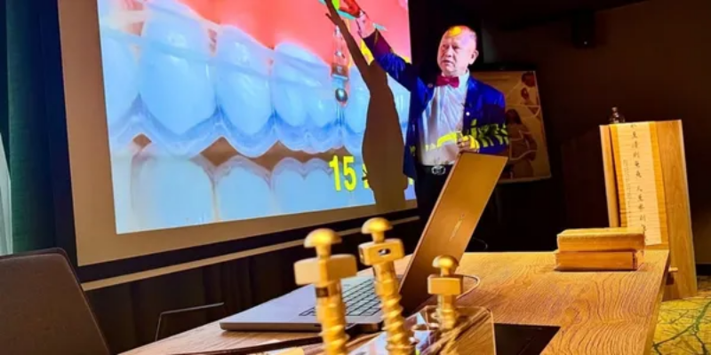 Снимка на Основи на биомеханиката в ортодонтията. Как да залепим правилно брекетите според вида малоклузия. Двудневен курс.